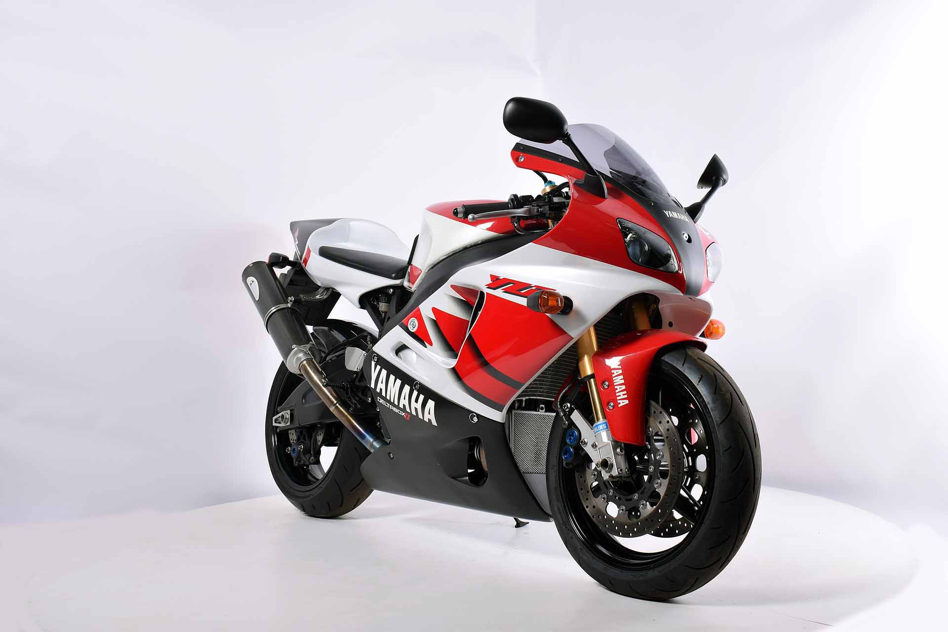 Yamaha YZF750R R7 OW02 - Classic and Rare